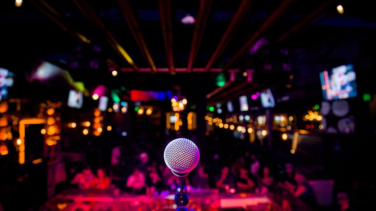 Performances-and-Entertainment-Shows-Singapore